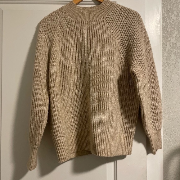Oatmeal Loft Sweater - Picture 4 of 10